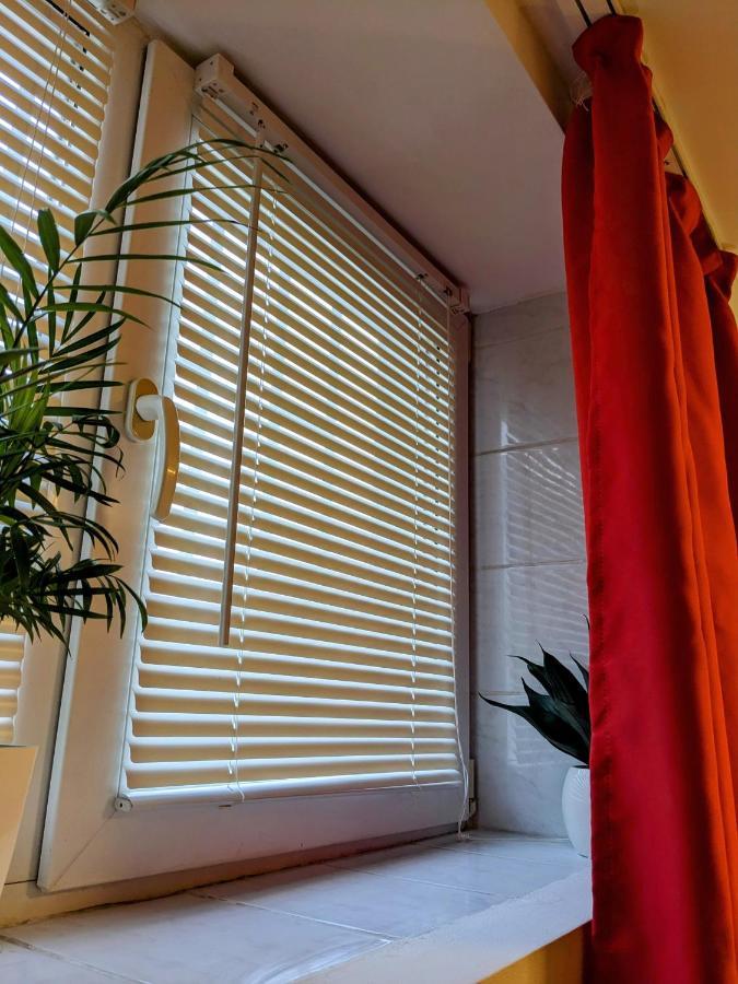 Cosy One Bedroom Flat With Free Parking & Wifi Cluj-Napoca Luaran gambar
